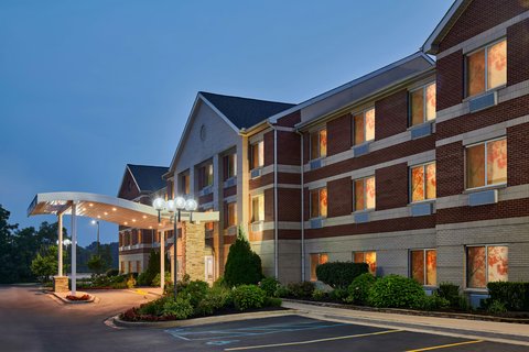 Fairfield by Marriott Inn & Suites Detroit Farmington Hills — photo