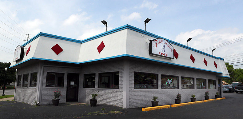 Farmington Diner in Farmington Hills