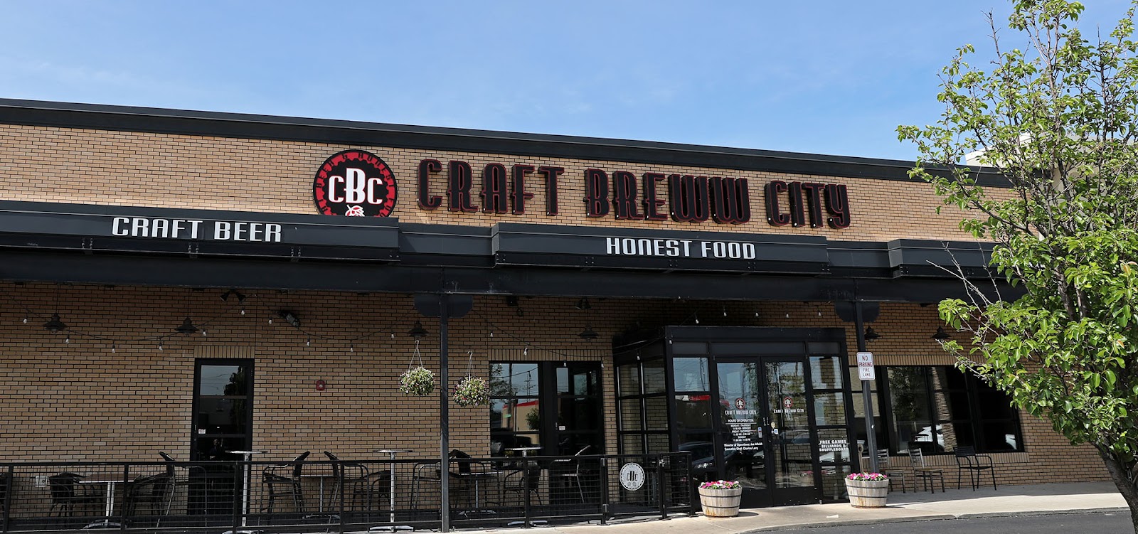 Craft Breww City in Farmington Hills