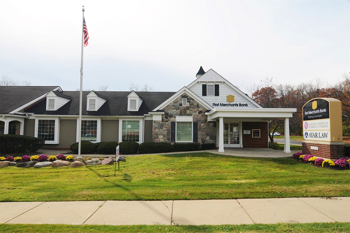 First Merchants Bank in Farmington Hills
