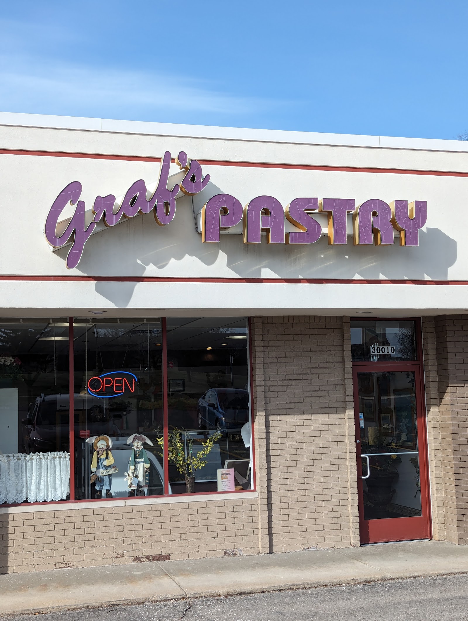 Graf's PASTRY in Farmington Hills