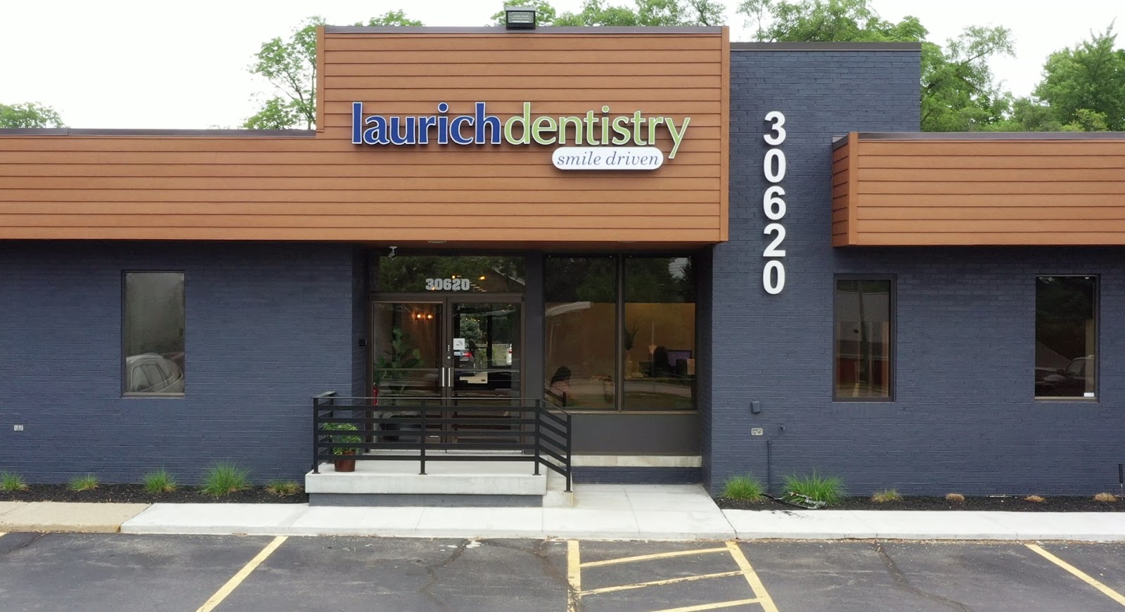 Laurich Dentistry in Farmington Hills