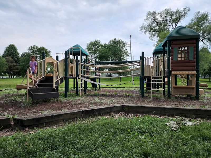 Memorial Park in Farmington Hills